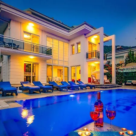 Sleeps 8 Air Con Wifi Ovacik (Fethiye)
